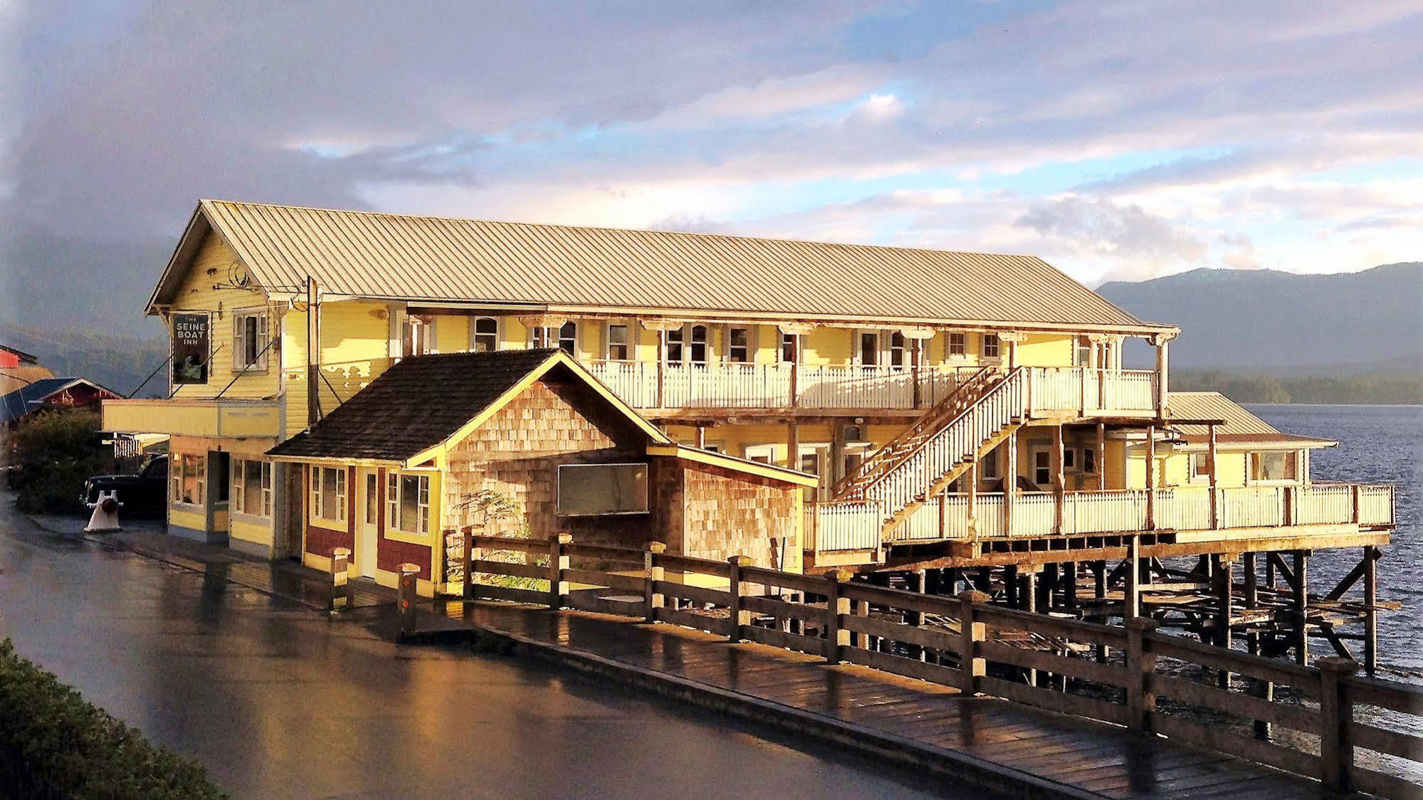 Seine Boat Inn Alert Bay Kültér fotó